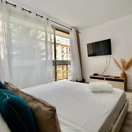 Trocadero - Sablons Paryż