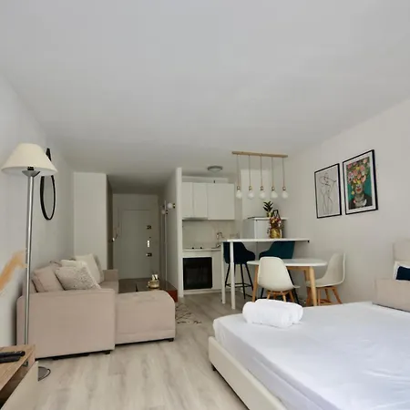 Apartment Trocadero - Sablons